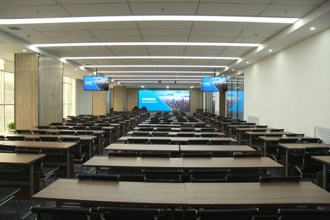 多媒體教室 多媒體教室